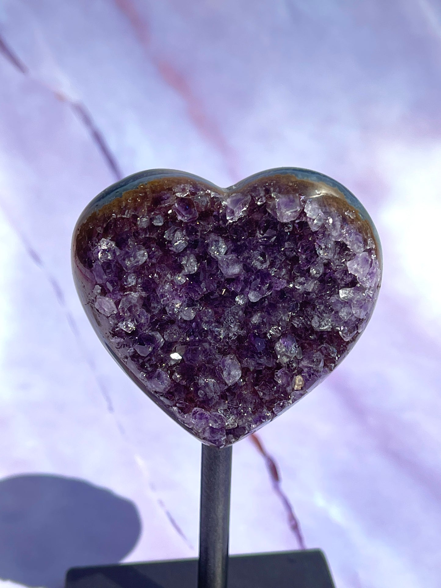 Amethyst heart on a fixed stand